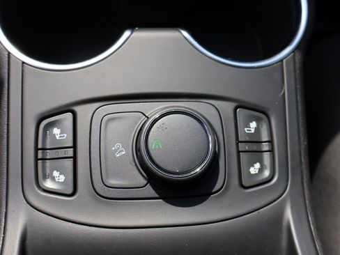 Used 2019 GMC Terrain SLT FWD image 34