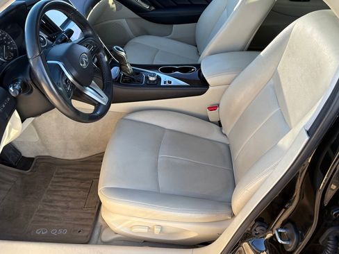 Used 2018 INFINITI Q50 Luxe image 21