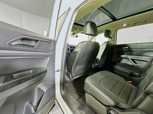 Used 2021 Volkswagen Atlas SEL Premium AWD/4WD image 17