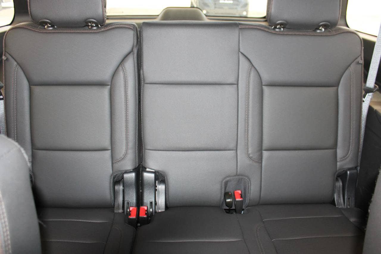 Used 2022 Chevrolet Suburban High Country AWD/4WD image 19
