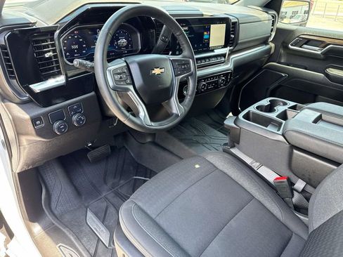 Used 2024 Chevrolet Silverado 1500 LT w/ Protection Package image 19