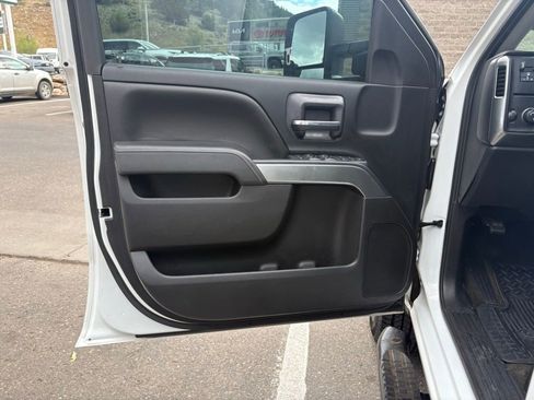 Used 2015 Chevrolet Silverado 2500 LT RWD image 14