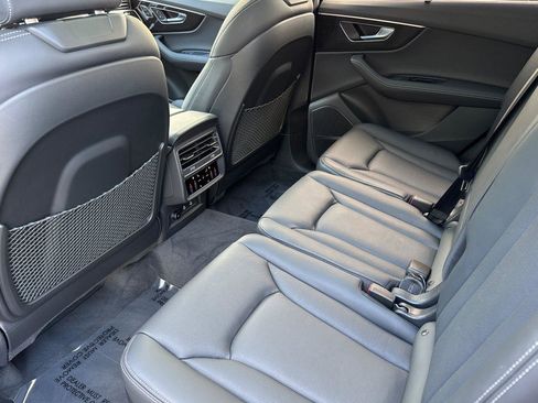 Certified 2025 Audi Q7 3.0T Prestige w/ Prestige Package image 12