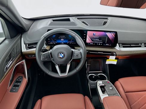 New 2026 BMW X1 xDrive28i w/ Technology Package image 19