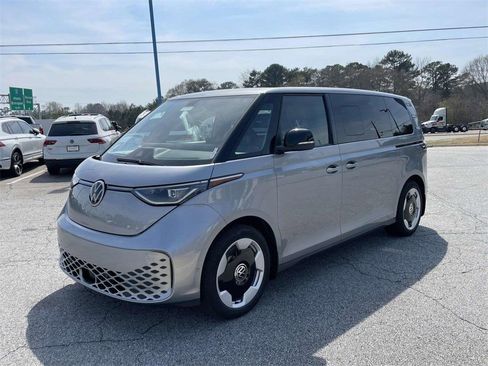 New 2025 Volkswagen ID. Buzz Pro S RWD image 10