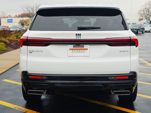 New 2026 Buick Enclave Sport Touring w/ Super Cruise Package image 7