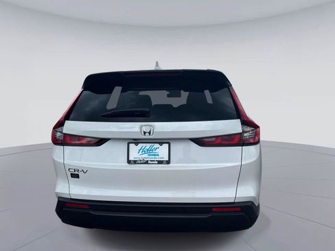 Certified 2026 Honda CR-V LX image 5