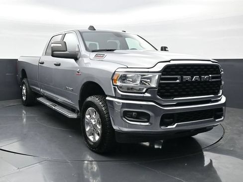 Used 2024 RAM 2500 Big Horn AWD/4WD image 4