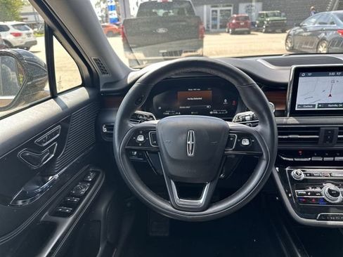 Used 2022 Lincoln Corsair Reserve w/ Sport Package AWD/4WD image 13