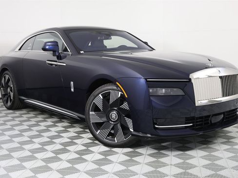 Used 2024 Rolls-Royce Spectre w/ Spectre Launch Package image 9