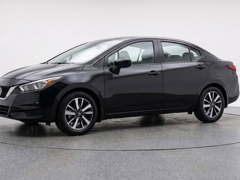Used 2025 Nissan Versa SV FWD image 3