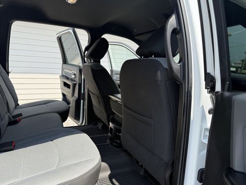 Used 2023 RAM 2500 Big Horn w/ Level 1 Equipment Group image 27