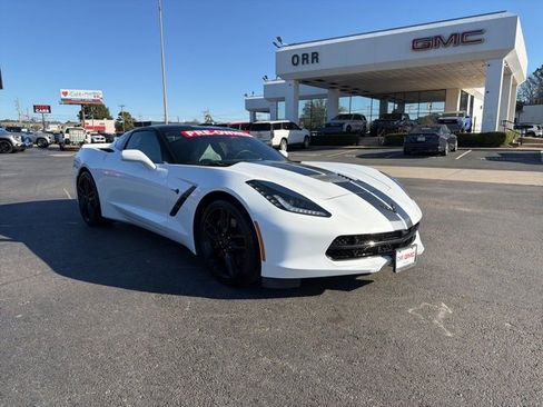 Used 2016 Chevrolet Corvette Stingray Coupe w/ 2LT Preferred Equipment Group image 3