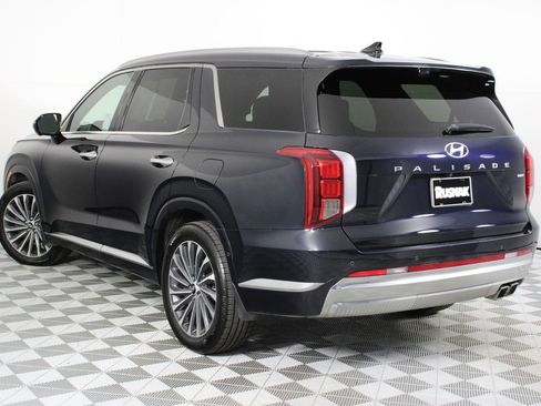 Used 2024 Hyundai Palisade Calligraphy AWD/4WD image 2