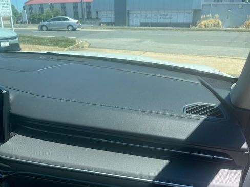 Used 2025 Kia K5 LXS FWD image 34