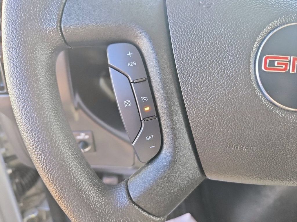 New 2026 GMC Savana 3500 w/ Driver Convenience Package RWD image 14