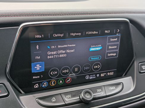 Used 2021 Chevrolet Blazer RS w/ Enhanced Convenience Package FWD image 30