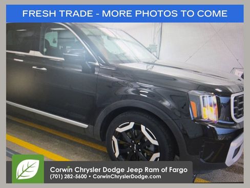 Used 2025 Kia Telluride S image 1