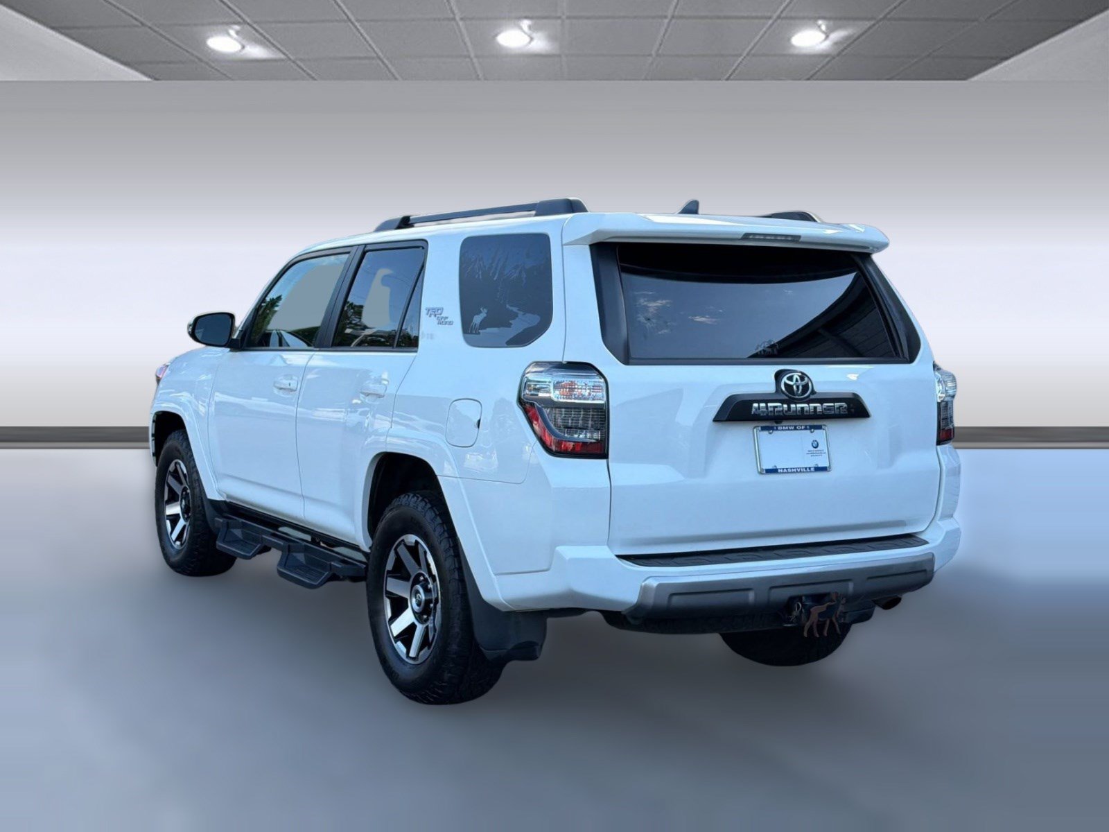 Used 2021 Toyota 4Runner TRD Off-Road Premium w/ Moonroof Package AWD/4WD image 3
