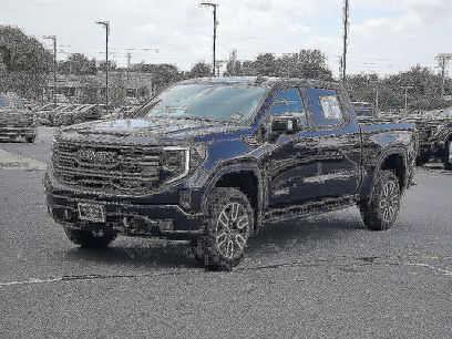 Used 2022 GMC Sierra 1500 AT4 w/ AT4 Preferred Package