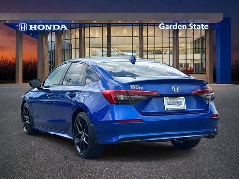 Certified 2024 Honda Civic Sport image 4