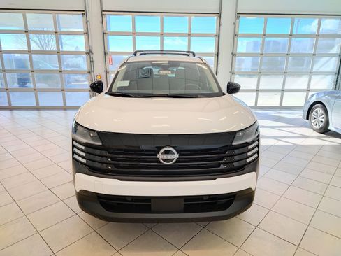 New 2026 Nissan Kicks SV image 8