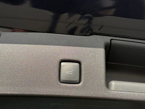 New 2026 Ford Escape ST-Line w/ Tech Pack #1 AWD/4WD image 5