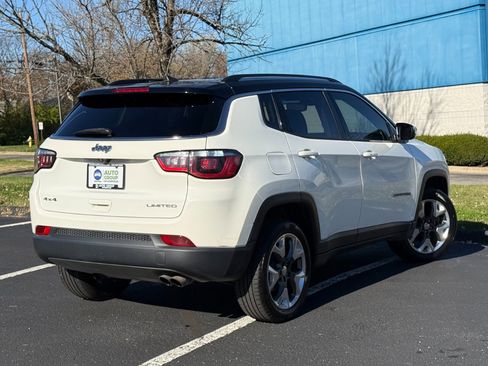 Used 2019 Jeep Compass Limited image 5