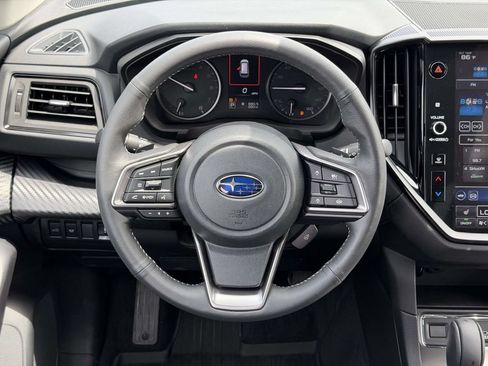 Used 2026 Subaru Ascent Premium AWD/4WD image 21