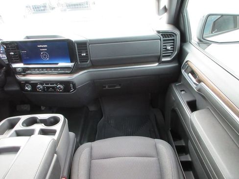 Certified 2023 Chevrolet Silverado 1500 LT AWD/4WD image 18