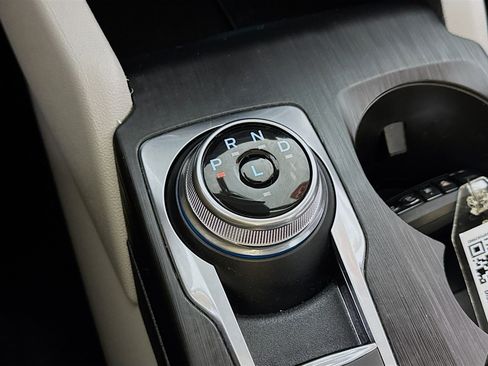 Used 2023 Ford Escape Active image 18