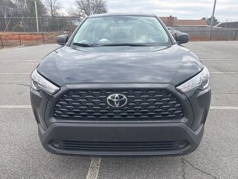 Used 2023 Toyota Corolla Cross L image 7