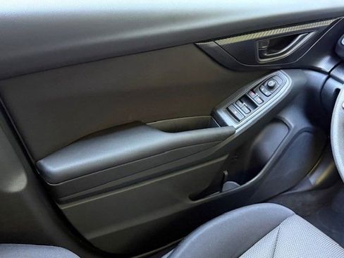 Used 2023 Subaru Crosstrek 2.0i image 34