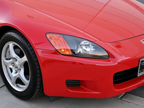 Used 2000 Honda S2000 image 25