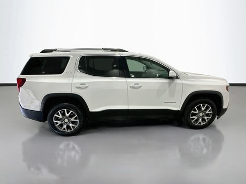 Certified 2023 GMC Acadia SLT AWD/4WD image 8