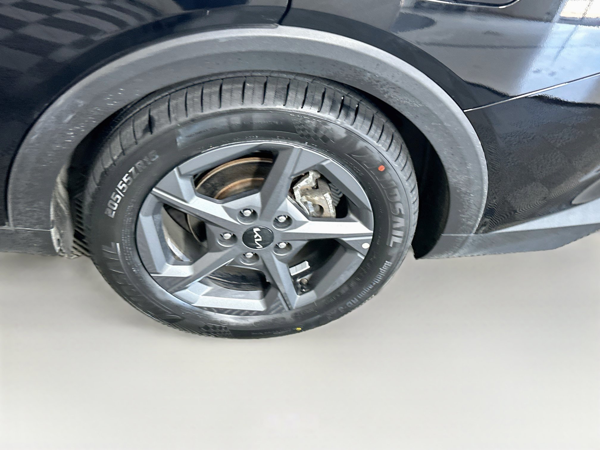 Used 2025 Kia K4 FWD image 11