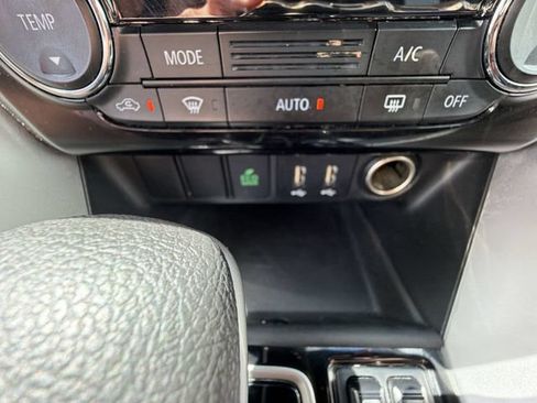 Used 2024 Mitsubishi Eclipse Cross LE AWD/4WD image 28