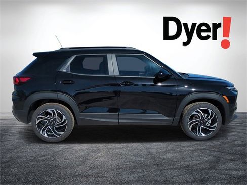 New 2026 Chevrolet TrailBlazer RS w/ Convenience Package image 2