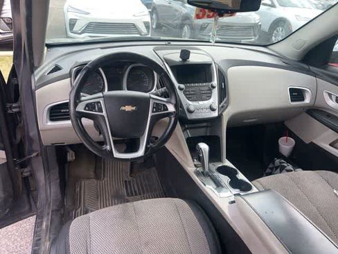 Used 2014 Chevrolet Equinox LT w/ Driver Convenience Package image 8