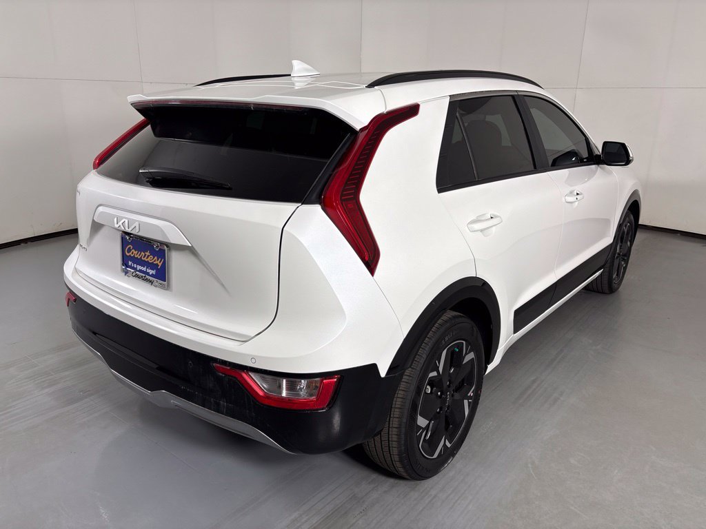 New 2026 Kia Niro Wind FWD image 8