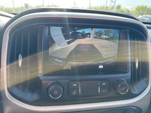 Used 2022 GMC Canyon Elevation w/ Driver Alert Package AWD/4WD image 36
