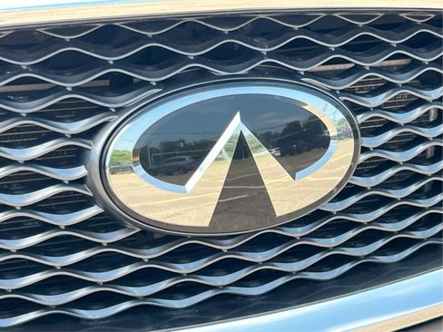 Used 2021 INFINITI QX50 Luxe AWD/4WD image 34