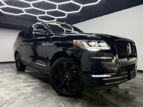 Used 2023 Lincoln Navigator L Reserve w/ Equipment Group 201A image 6