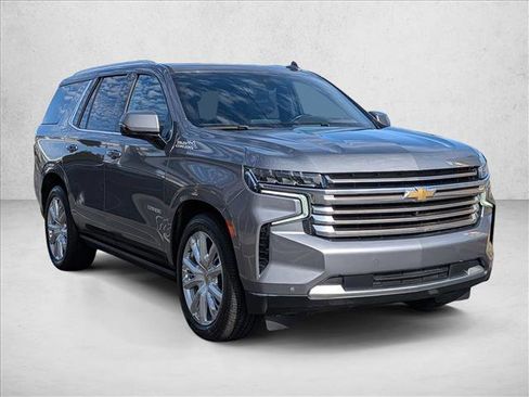 Used 2021 Chevrolet Tahoe High Country image 3