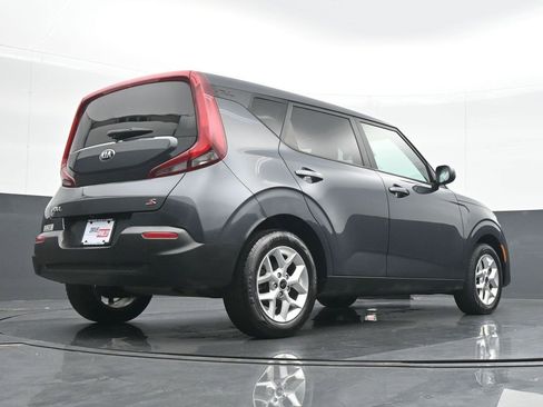 Used 2021 Kia Soul S image 21