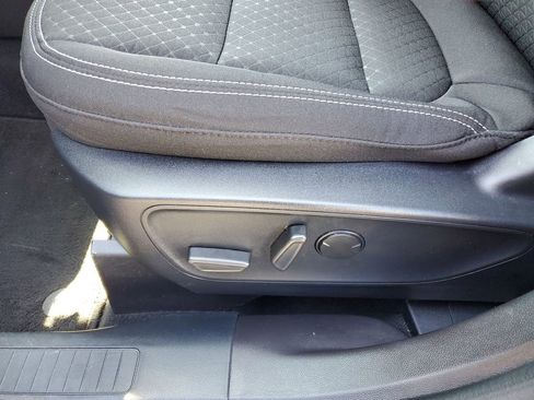 Used 2024 Ford Escape Active w/ Tech Pack #2 AWD/4WD image 10