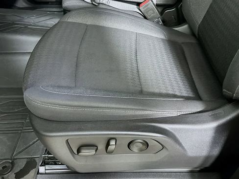 Used 2022 Chevrolet Silverado 1500 Custom image 29