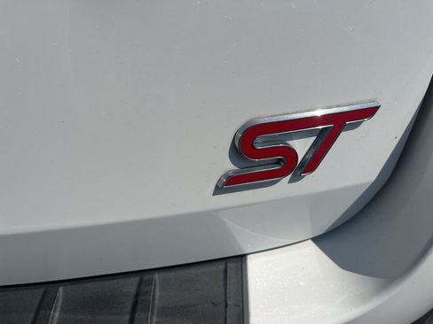 Certified 2020 Ford Explorer ST w/ ST Street Pack AWD/4WD image 8