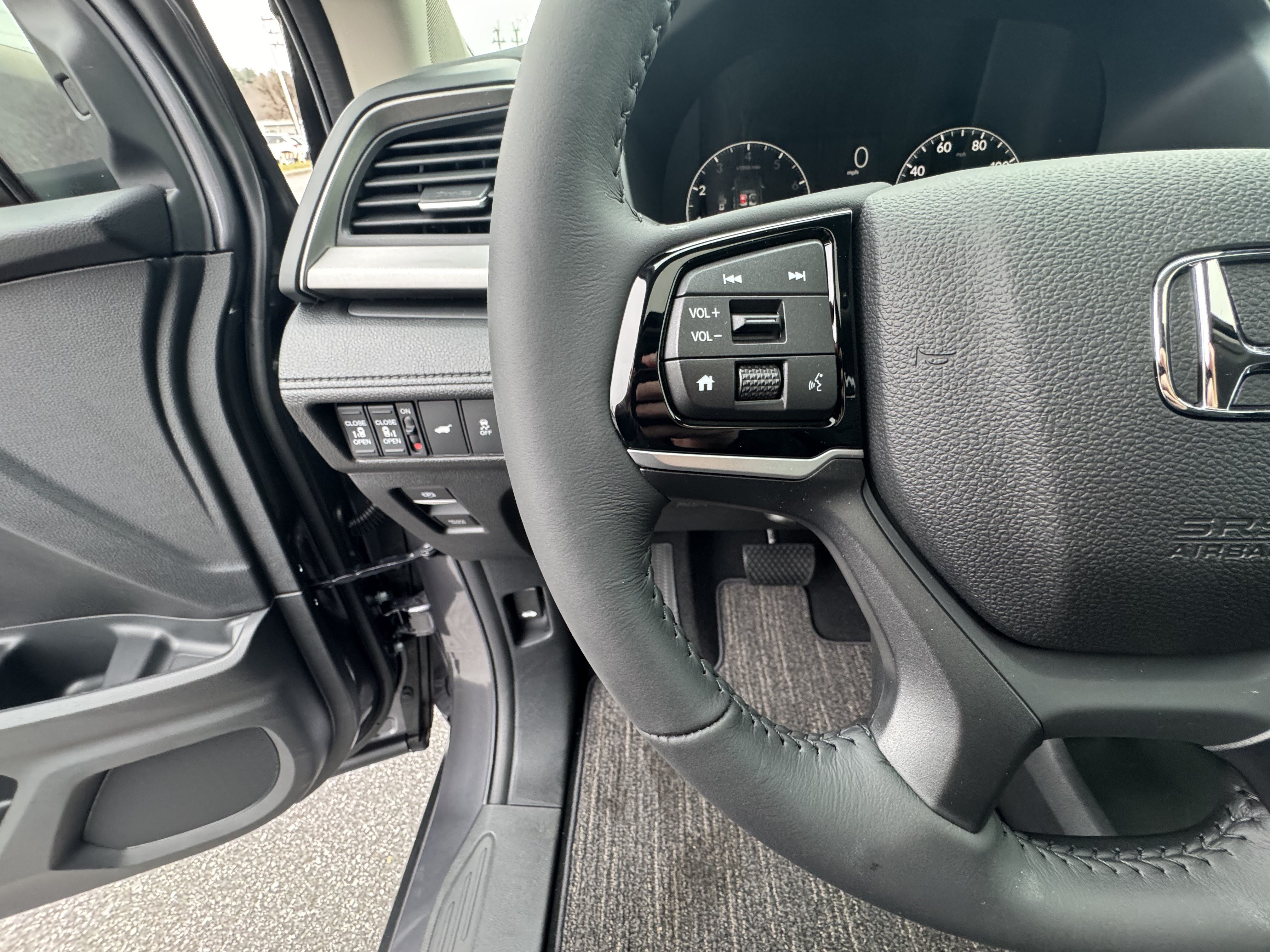 New 2027 Honda Odyssey EX-L image 25