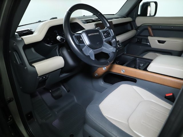 Used 2022 Land Rover Defender 110 X-Dynamic HSE AWD/4WD image 20